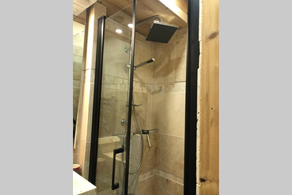 Apartment Tmb -